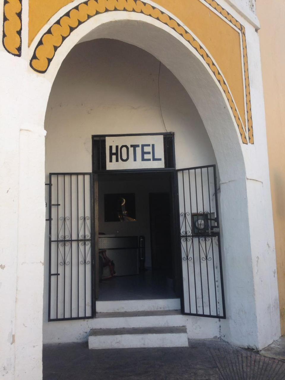 Hotel Izamal Plaza Zewnętrze zdjęcie